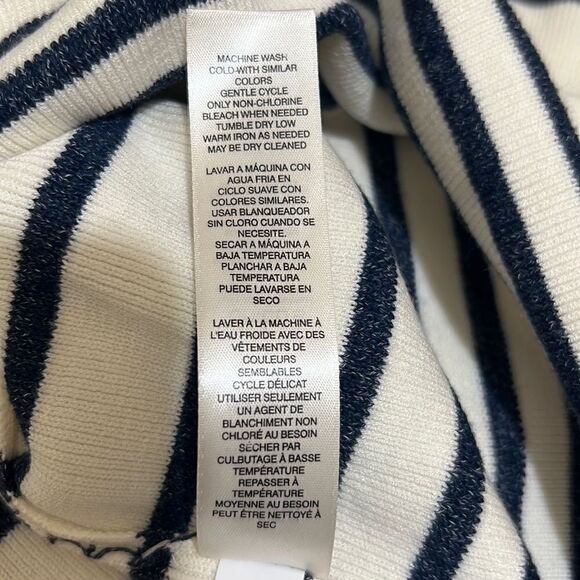 Zenergy by Chico’s sweater cold shoulder striped navy 3/LG FIRM on PRICE - Picture 5 of 5